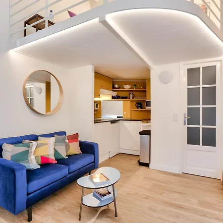 Mini-loft De Charme Au Coeur De Appartamento